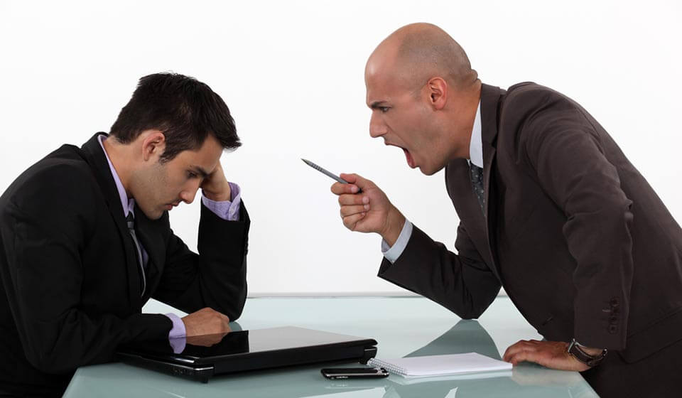 Como Lidar Com um Chefe de Personalidade Narcisista? -casule