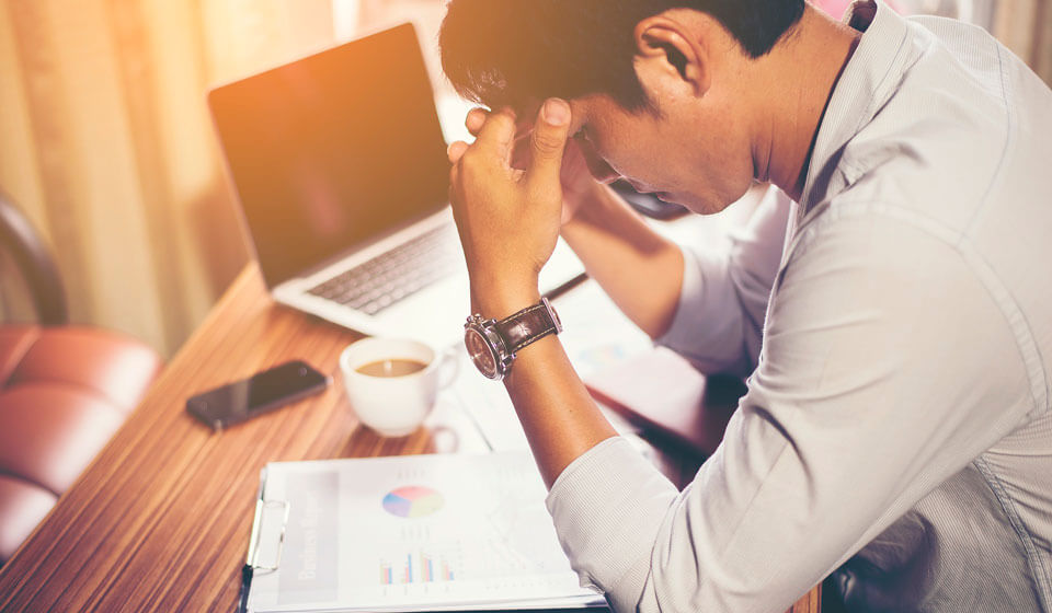 Estressado--Descubra-Quais-são-os-Sintomas-de-Estresse-no-Trabalho-coaching-casule